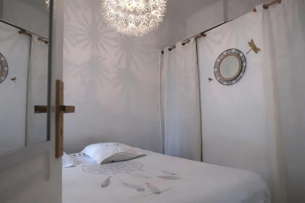 아파트 Cosy Catalan, A 50M De La Plage 마르세유